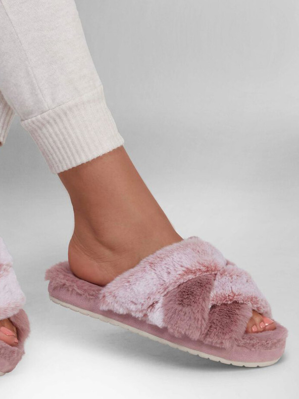 skechers fluffy sliders