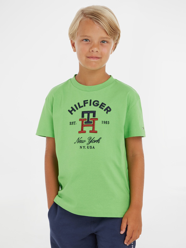 Дрехи > Тениски и потници > Тениски с къси ръкави Tommy Hilfiger Тениска детски Zelen