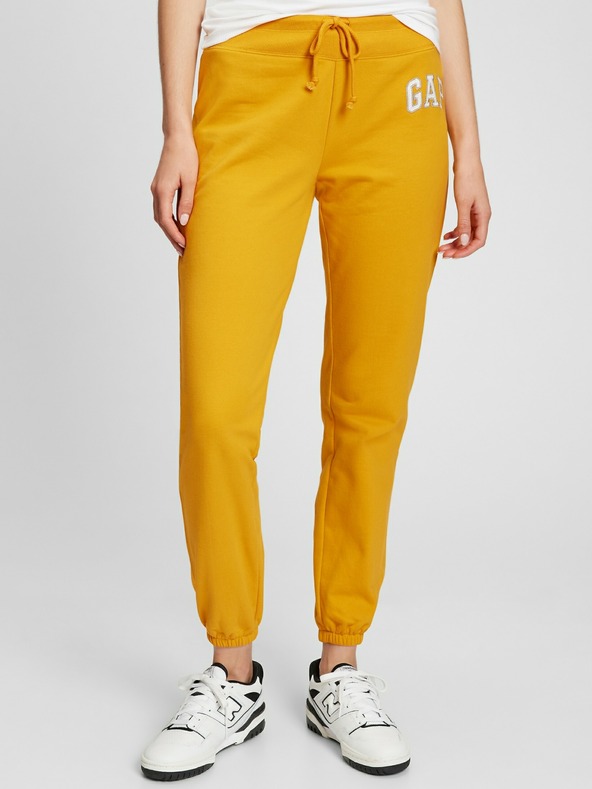 GAP Spodnie dresowe Żółty