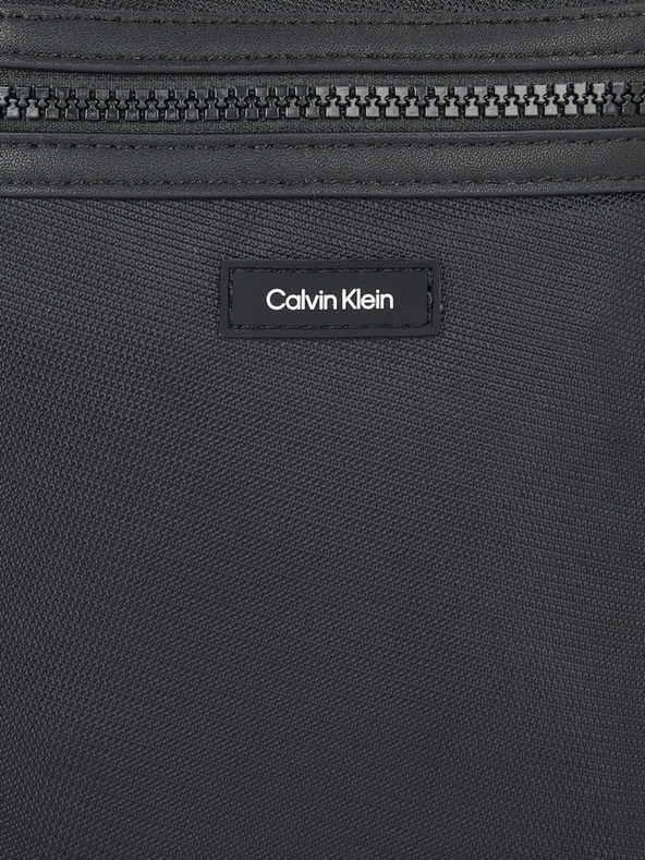 Calvin Klein Essential Reporter S Bag Negro