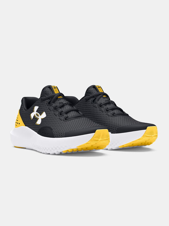 Under Armour UA BGS Surge 4 Tenisky dětské Černá