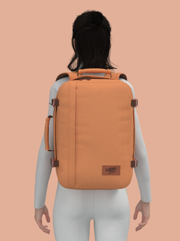 CabinZero Classic 36L Gobi Sands Backpack Marrón