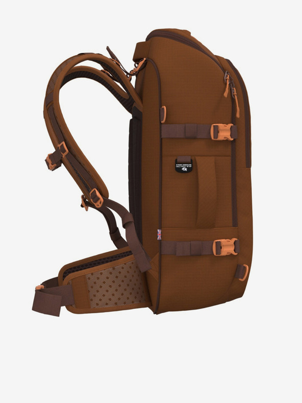 CabinZero Adv Pro 42L Saigon Coffee Backpack Marrón