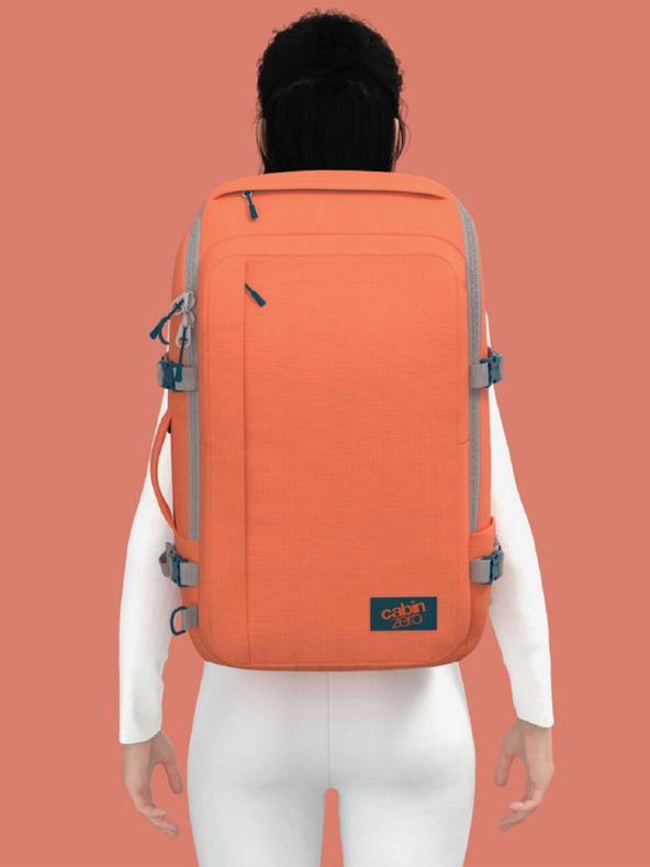 CabinZero Adv 42L Moroccan Sands Backpack Naranja