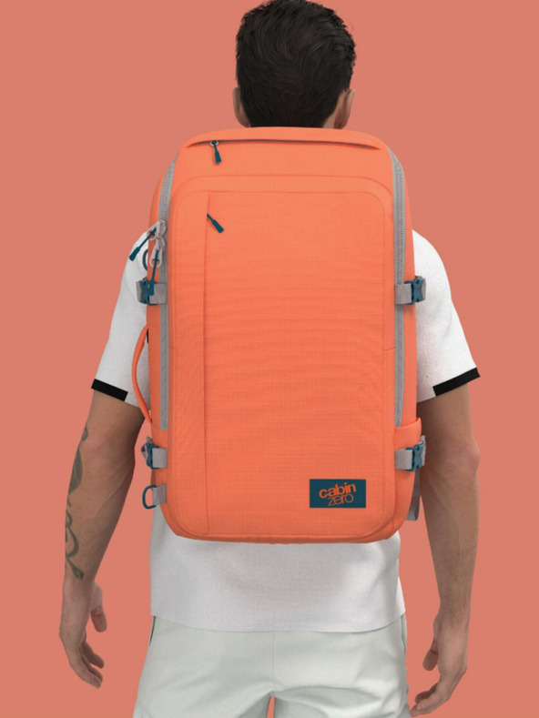 CabinZero Adv 42L Moroccan Sands Backpack Naranja