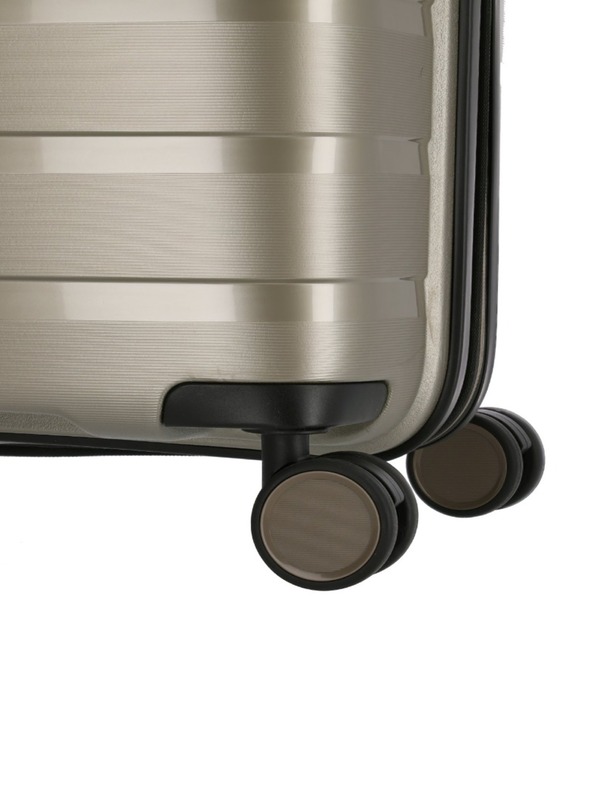 Travelite Air Base L Champagne Metallic Suitcase Marrón