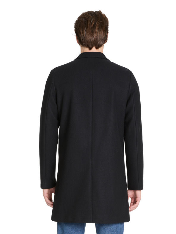 Celio Jubiais Coat Negro