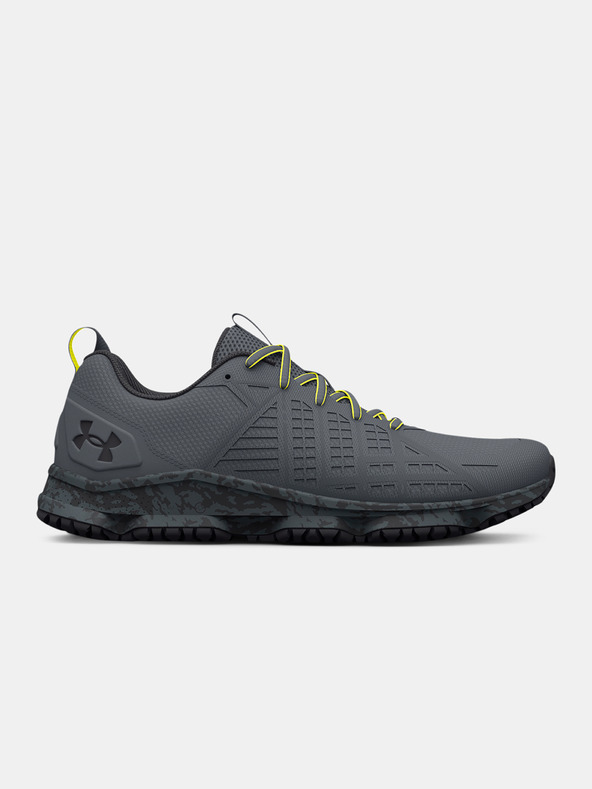 Under Armour UA MG Strikefast Tenisky Šedá