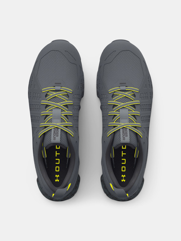 Under Armour UA MG Strikefast Tenisky Šedá